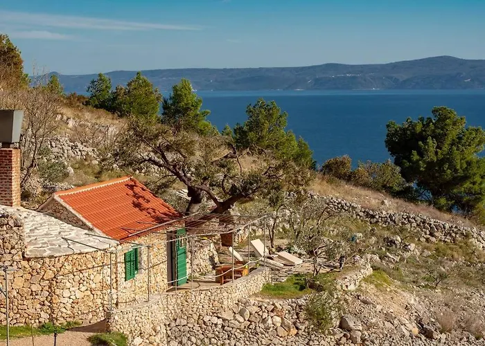 Robinson Galisnjak With Amazing Sea View & Jacuzzi