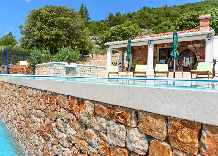 Villa Lucija Bol